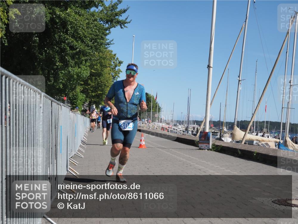 17.08.2025 - KN Förde Triathlon 2025 KatJ http://msf.ph/oto/8611066 17.08.2025 12:09:24 Laufen 285, 304 meine-sportfotos.de