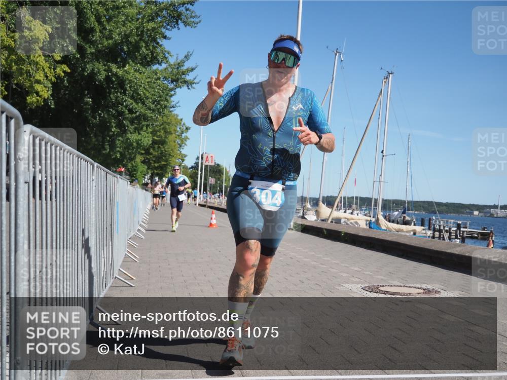 17.08.2025 - KN Förde Triathlon 2025 KatJ http://msf.ph/oto/8611075 17.08.2025 12:09:26 Laufen 285, 304 meine-sportfotos.de