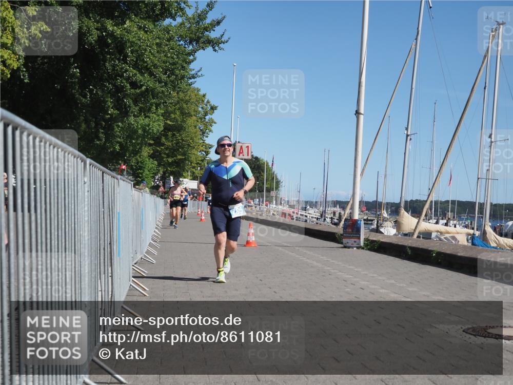 17.08.2025 - KN Förde Triathlon 2025 KatJ http://msf.ph/oto/8611081 17.08.2025 12:09:28 Laufen 285, 304 meine-sportfotos.de