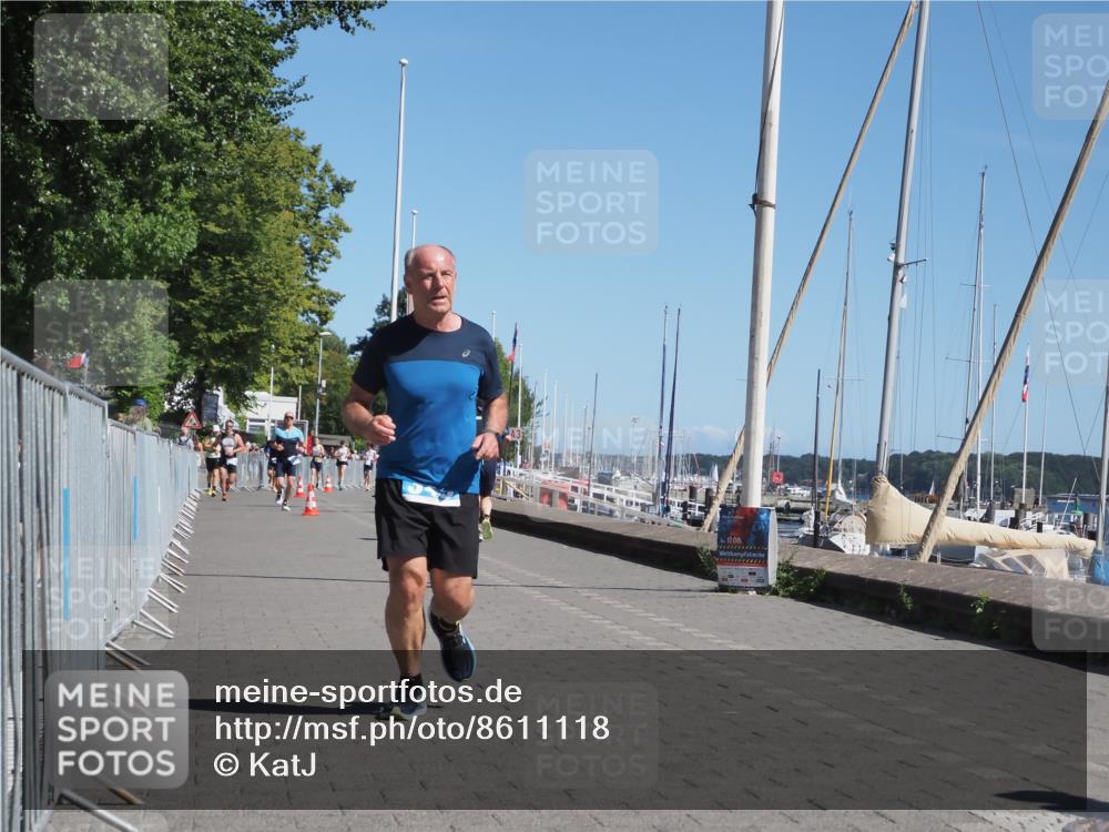 17.08.2025 - KN Förde Triathlon 2025 KatJ http://msf.ph/oto/8611118 17.08.2025 12:09:43 Laufen 345, 349 meine-sportfotos.de