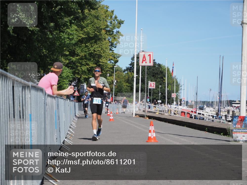 17.08.2025 - KN Förde Triathlon 2025 KatJ http://msf.ph/oto/8611201 17.08.2025 14:05:21 Laufen 524 meine-sportfotos.de