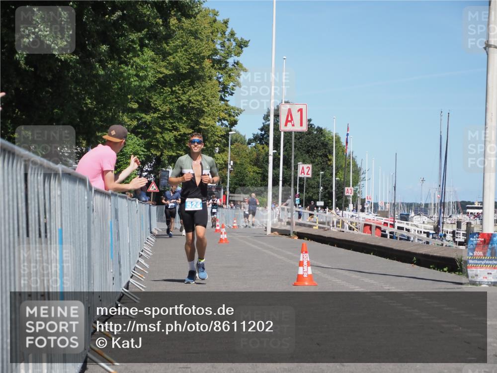 17.08.2025 - KN Förde Triathlon 2025 KatJ http://msf.ph/oto/8611202 17.08.2025 14:05:21 Laufen 524 meine-sportfotos.de