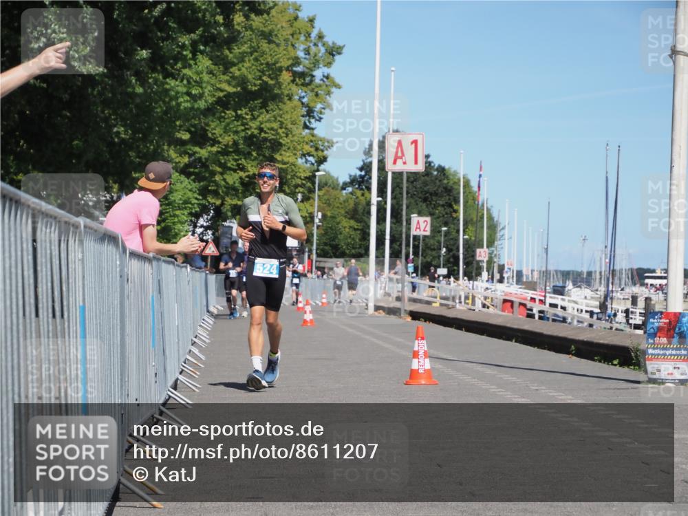 17.08.2025 - KN Förde Triathlon 2025 KatJ http://msf.ph/oto/8611207 17.08.2025 14:05:22 Laufen 524 meine-sportfotos.de