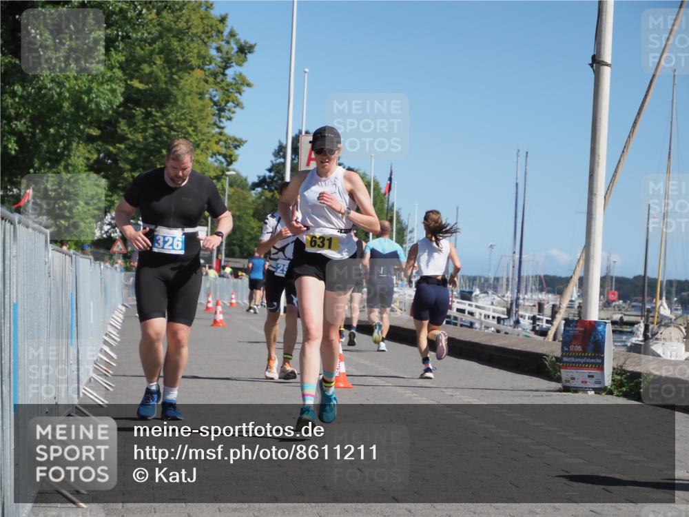 17.08.2025 - KN Förde Triathlon 2025 KatJ http://msf.ph/oto/8611211 17.08.2025 12:10:11 Laufen 299, 326, 631 meine-sportfotos.de