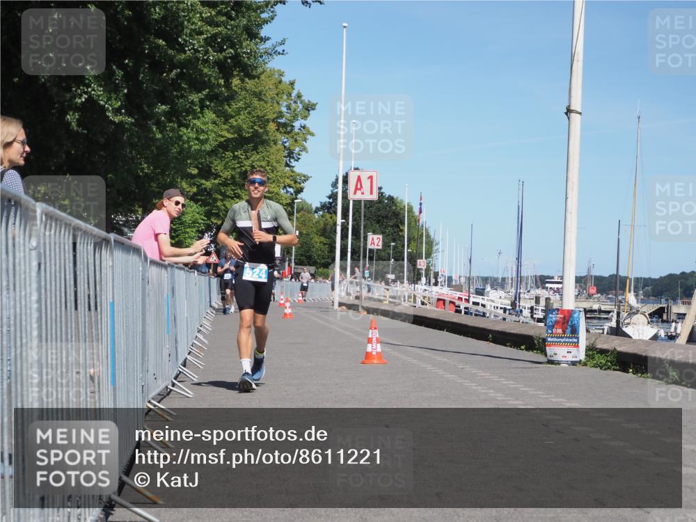 17.08.2025 - KN Förde Triathlon 2025 KatJ http://msf.ph/oto/8611221 17.08.2025 14:05:23 Laufen 524 meine-sportfotos.de