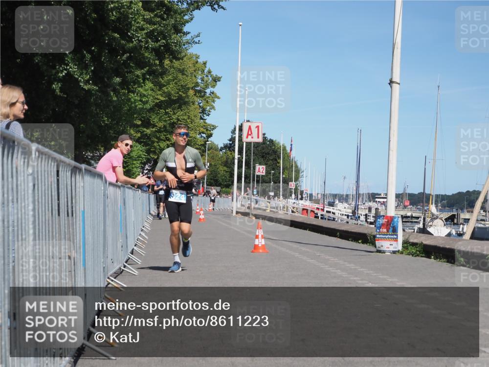 17.08.2025 - KN Förde Triathlon 2025 KatJ http://msf.ph/oto/8611223 17.08.2025 14:05:24 Laufen 524 meine-sportfotos.de