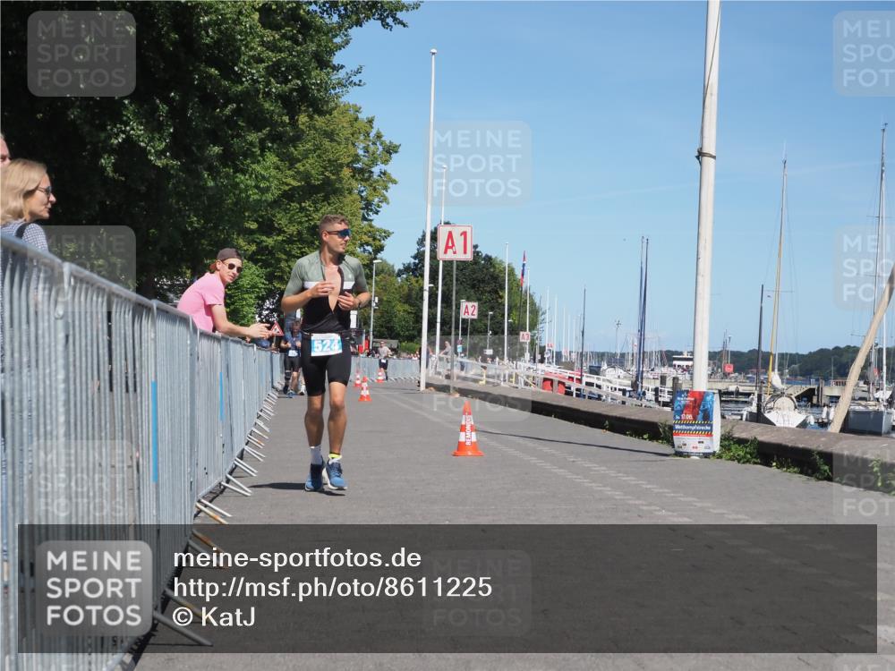 17.08.2025 - KN Förde Triathlon 2025 KatJ http://msf.ph/oto/8611225 17.08.2025 14:05:24 Laufen 524 meine-sportfotos.de