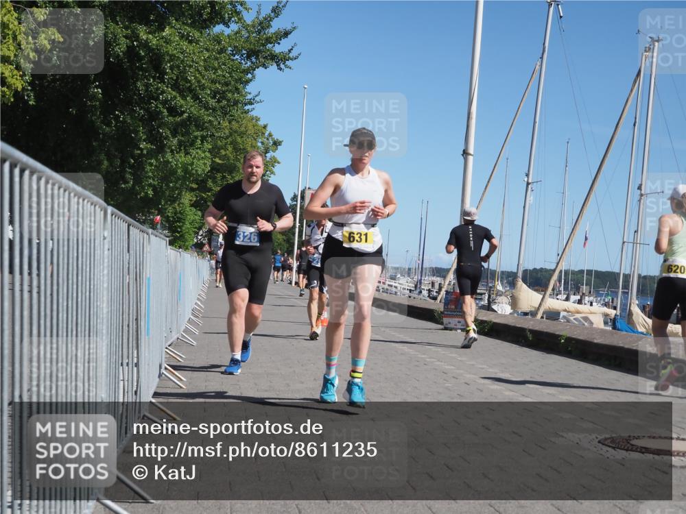 17.08.2025 - KN Förde Triathlon 2025 KatJ http://msf.ph/oto/8611235 17.08.2025 12:10:13 Laufen 299, 326, 631 meine-sportfotos.de