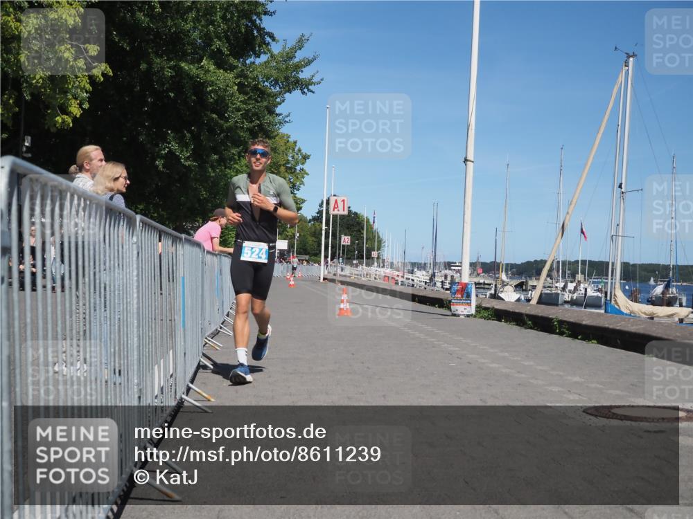 17.08.2025 - KN Förde Triathlon 2025 KatJ http://msf.ph/oto/8611239 17.08.2025 14:05:26 Laufen 524 meine-sportfotos.de