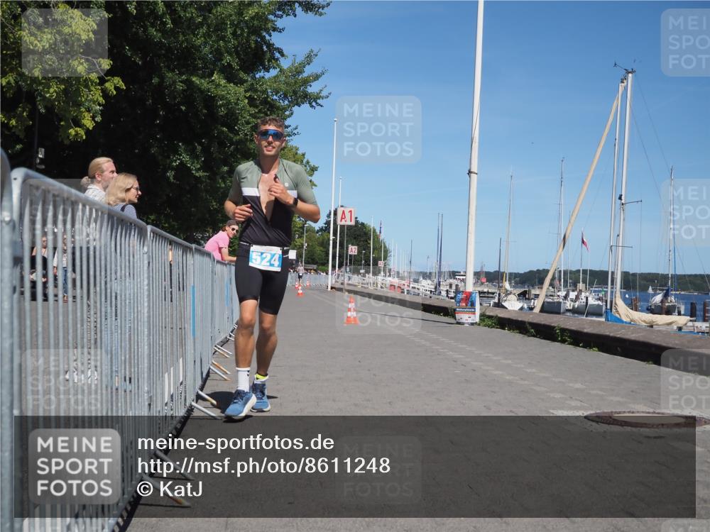 17.08.2025 - KN Förde Triathlon 2025 KatJ http://msf.ph/oto/8611248 17.08.2025 14:05:26 Laufen 524 meine-sportfotos.de