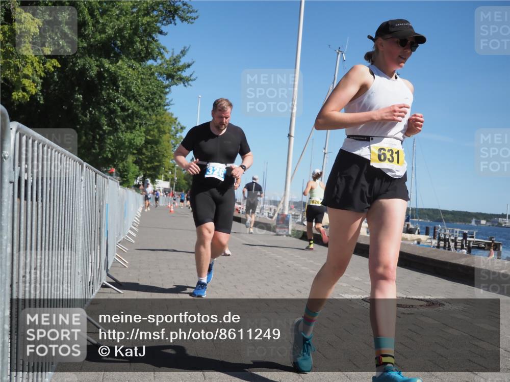 17.08.2025 - KN Förde Triathlon 2025 KatJ http://msf.ph/oto/8611249 17.08.2025 12:10:14 Laufen 299, 326, 631 meine-sportfotos.de