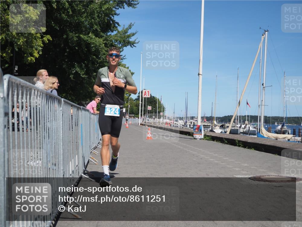 17.08.2025 - KN Förde Triathlon 2025 KatJ http://msf.ph/oto/8611251 17.08.2025 14:05:26 Laufen 524 meine-sportfotos.de
