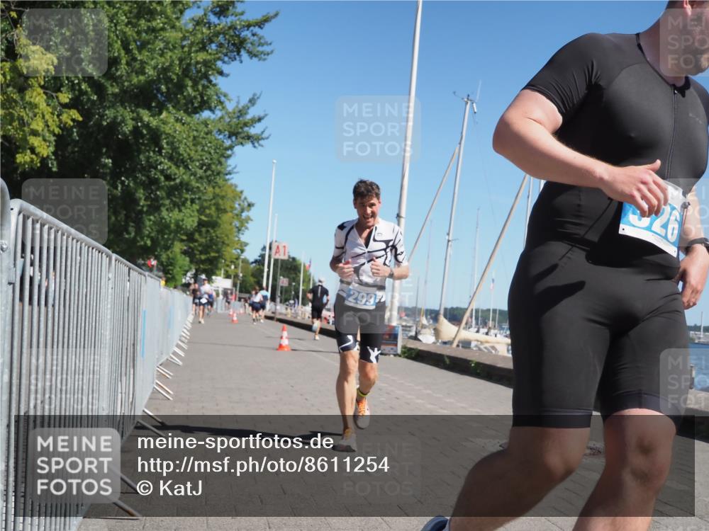17.08.2025 - KN Förde Triathlon 2025 KatJ http://msf.ph/oto/8611254 17.08.2025 12:10:16 Laufen 299, 326, 631 meine-sportfotos.de