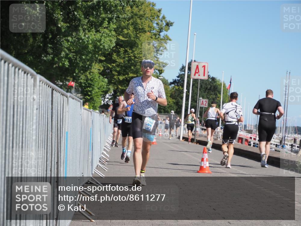 17.08.2025 - KN Förde Triathlon 2025 KatJ http://msf.ph/oto/8611277 17.08.2025 12:10:27 Laufen 318, 373, 375 meine-sportfotos.de