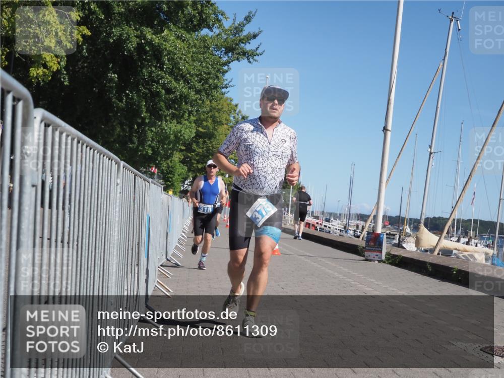 17.08.2025 - KN Förde Triathlon 2025 KatJ http://msf.ph/oto/8611309 17.08.2025 12:10:30 Laufen 318, 373, 375 meine-sportfotos.de