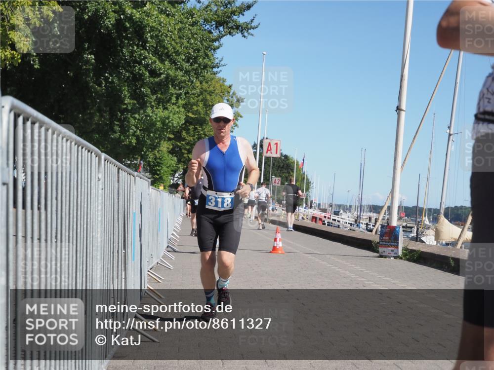 17.08.2025 - KN Förde Triathlon 2025 KatJ http://msf.ph/oto/8611327 17.08.2025 12:10:32 Laufen 318, 373, 375 meine-sportfotos.de