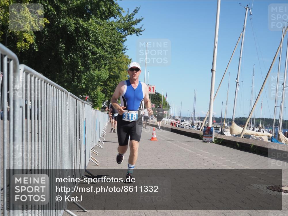 17.08.2025 - KN Förde Triathlon 2025 KatJ http://msf.ph/oto/8611332 17.08.2025 12:10:33 Laufen 318, 373, 375 meine-sportfotos.de
