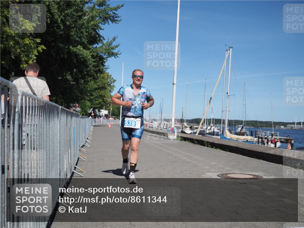 17.08.2025 - KN Förde Triathlon 2025 KatJ http://msf.ph/oto/8611344 17.08.2025 14:24:52 Laufen 539 meine-sportfotos.de