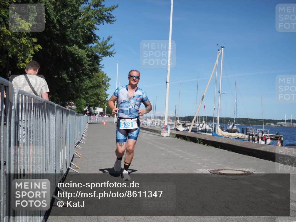 17.08.2025 - KN Förde Triathlon 2025 KatJ http://msf.ph/oto/8611347 17.08.2025 14:24:53 Laufen 539 meine-sportfotos.de