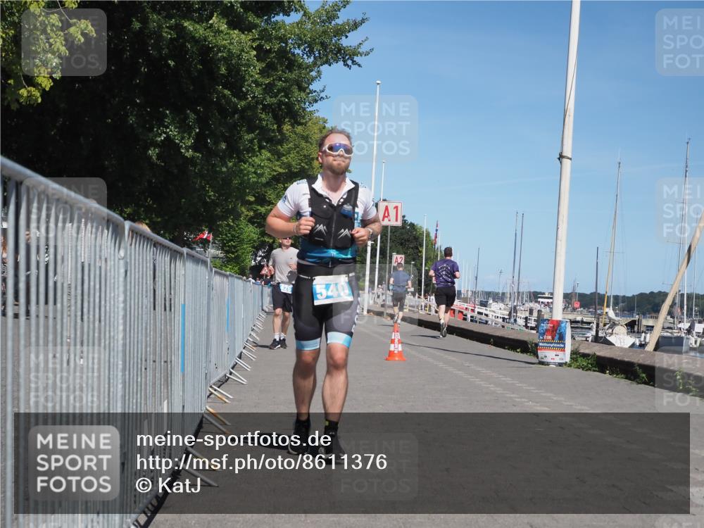 17.08.2025 - KN Förde Triathlon 2025 KatJ http://msf.ph/oto/8611376 17.08.2025 14:05:55 Laufen 426, 540 meine-sportfotos.de