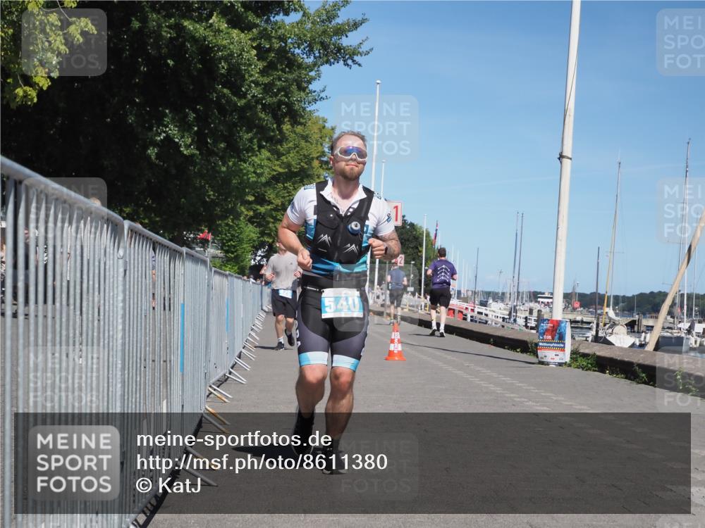 17.08.2025 - KN Förde Triathlon 2025 KatJ http://msf.ph/oto/8611380 17.08.2025 14:05:55 Laufen 426, 540 meine-sportfotos.de