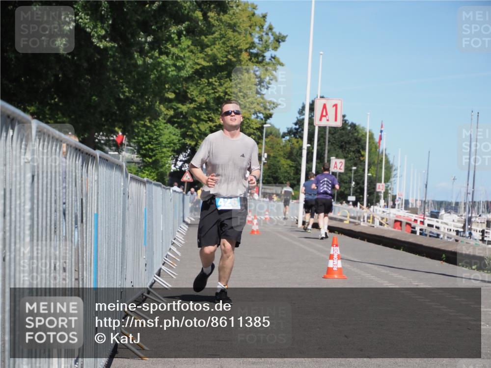 17.08.2025 - KN Förde Triathlon 2025 KatJ http://msf.ph/oto/8611385 17.08.2025 14:05:58 Laufen 426, 540 meine-sportfotos.de