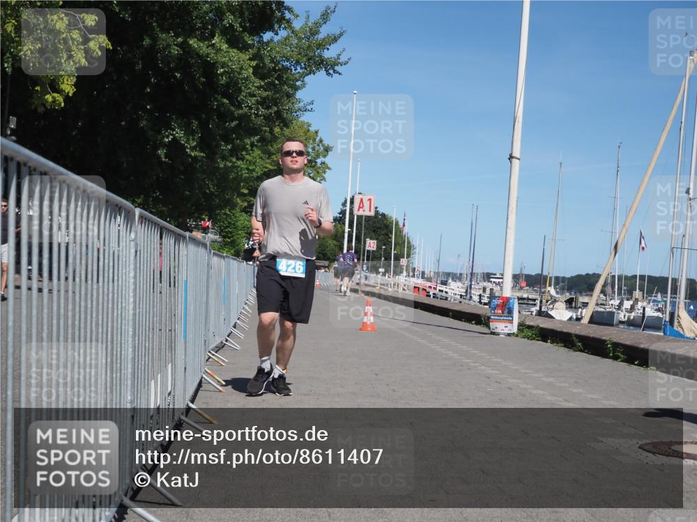 17.08.2025 - KN Förde Triathlon 2025 KatJ http://msf.ph/oto/8611407 17.08.2025 14:06:01 Laufen 426 meine-sportfotos.de
