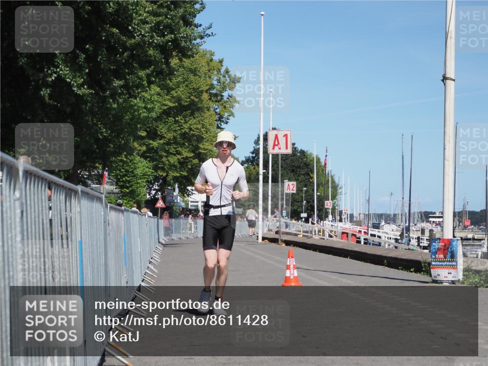 17.08.2025 - KN Förde Triathlon 2025 KatJ http://msf.ph/oto/8611428 17.08.2025 14:06:39 Laufen 510 meine-sportfotos.de