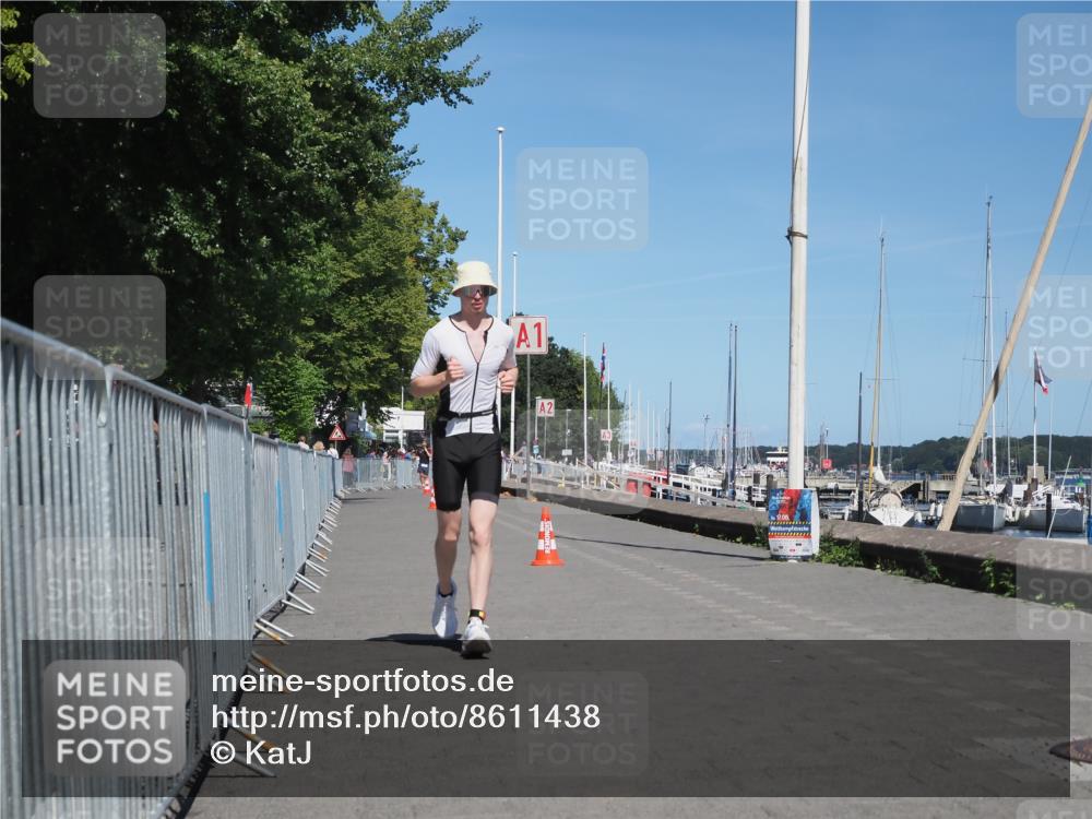 17.08.2025 - KN Förde Triathlon 2025 KatJ http://msf.ph/oto/8611438 17.08.2025 14:06:40 Laufen 510 meine-sportfotos.de