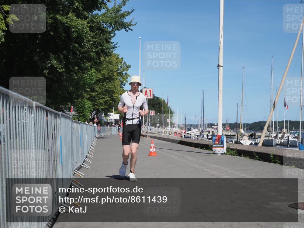 17.08.2025 - KN Förde Triathlon 2025 KatJ http://msf.ph/oto/8611439 17.08.2025 14:06:40 Laufen 510 meine-sportfotos.de