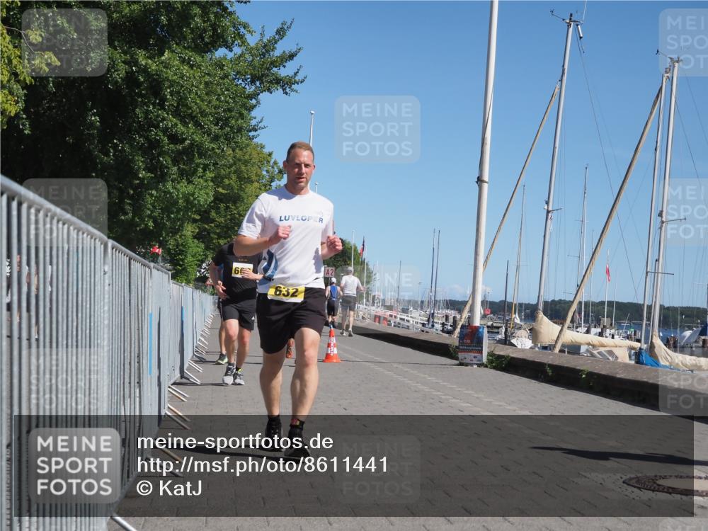 17.08.2025 - KN Förde Triathlon 2025 KatJ http://msf.ph/oto/8611441 17.08.2025 12:10:48 Laufen 377, 379, 602, 614, 632 meine-sportfotos.de