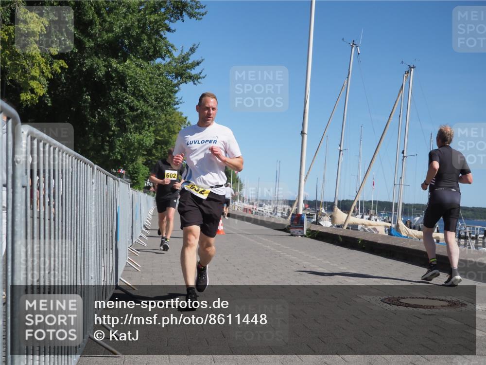 17.08.2025 - KN Förde Triathlon 2025 KatJ http://msf.ph/oto/8611448 17.08.2025 12:10:48 Laufen 377, 379, 602, 614, 632 meine-sportfotos.de