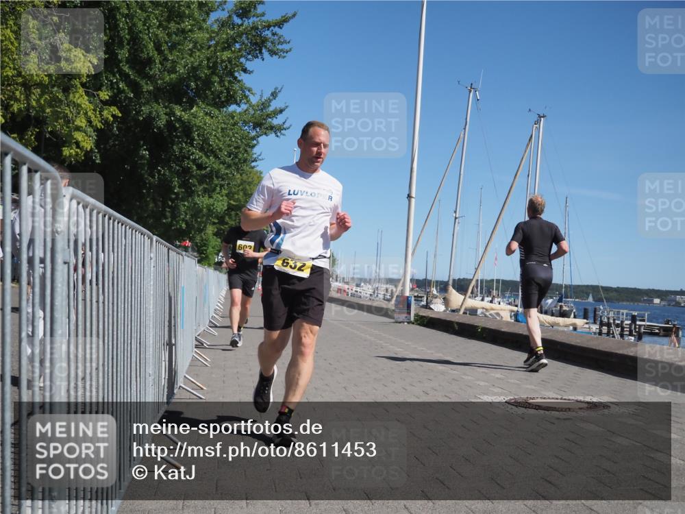 17.08.2025 - KN Förde Triathlon 2025 KatJ http://msf.ph/oto/8611453 17.08.2025 12:10:49 Laufen 377, 379, 602, 614, 632 meine-sportfotos.de
