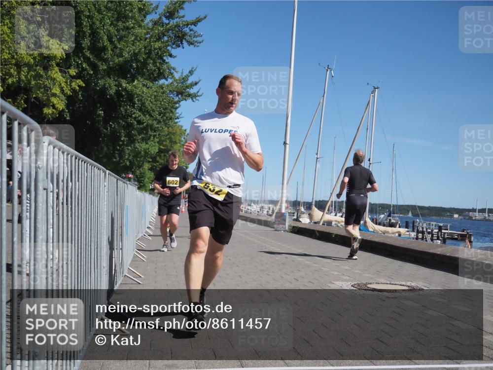 17.08.2025 - KN Förde Triathlon 2025 KatJ http://msf.ph/oto/8611457 17.08.2025 12:10:49 Laufen 377, 379, 602, 614, 632 meine-sportfotos.de