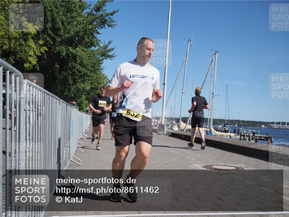 17.08.2025 - KN Förde Triathlon 2025 KatJ http://msf.ph/oto/8611462 17.08.2025 12:10:49 Laufen 377, 379, 602, 614, 632 meine-sportfotos.de