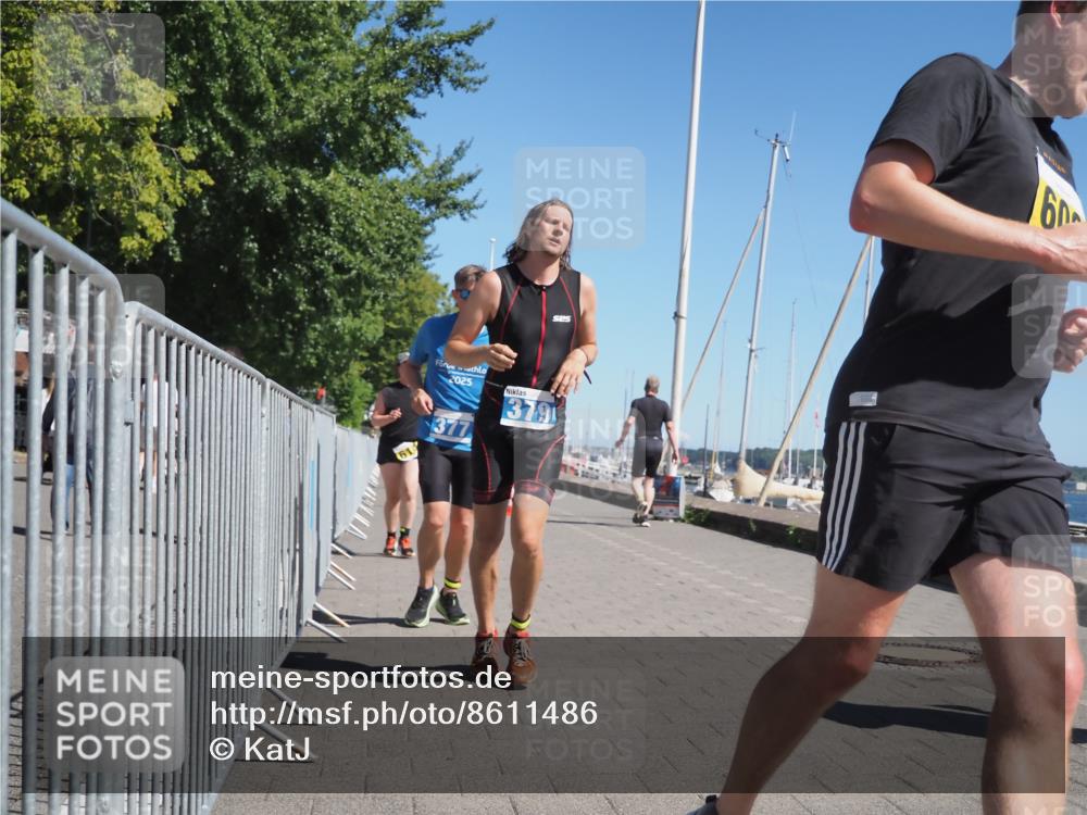 17.08.2025 - KN Förde Triathlon 2025 KatJ http://msf.ph/oto/8611486 17.08.2025 12:10:52 Laufen 377, 379, 602, 614, 632 meine-sportfotos.de