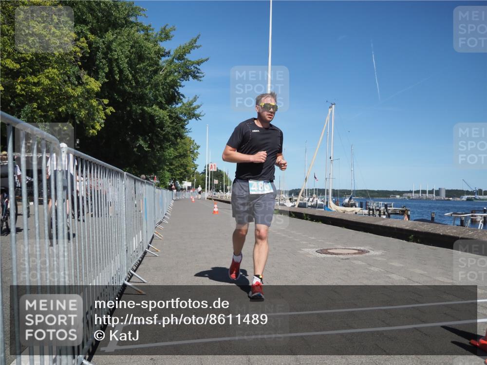 17.08.2025 - KN Förde Triathlon 2025 KatJ http://msf.ph/oto/8611489 17.08.2025 14:07:09 Laufen 486 meine-sportfotos.de