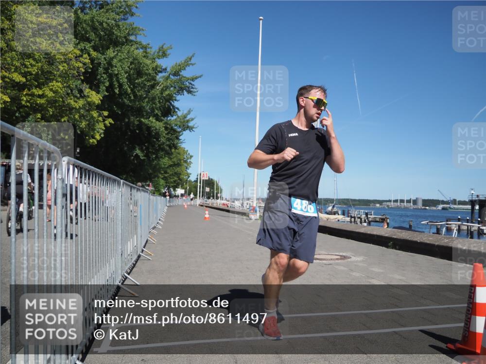 17.08.2025 - KN Förde Triathlon 2025 KatJ http://msf.ph/oto/8611497 17.08.2025 14:07:10 Laufen 486 meine-sportfotos.de