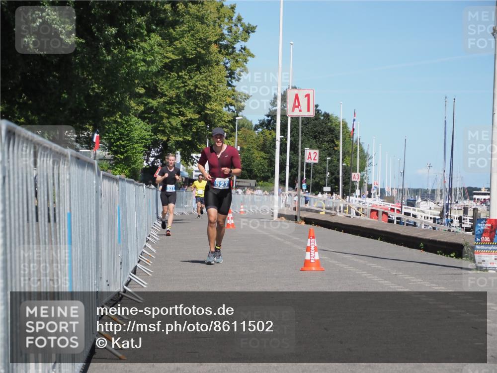 17.08.2025 - KN Förde Triathlon 2025 KatJ http://msf.ph/oto/8611502 17.08.2025 14:08:26 Laufen 523 meine-sportfotos.de