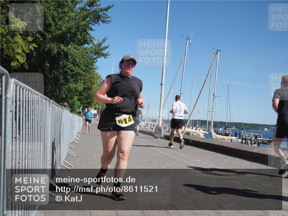 17.08.2025 - KN Förde Triathlon 2025 KatJ http://msf.ph/oto/8611521 17.08.2025 12:10:56 Laufen 377, 379, 614, 617 meine-sportfotos.de