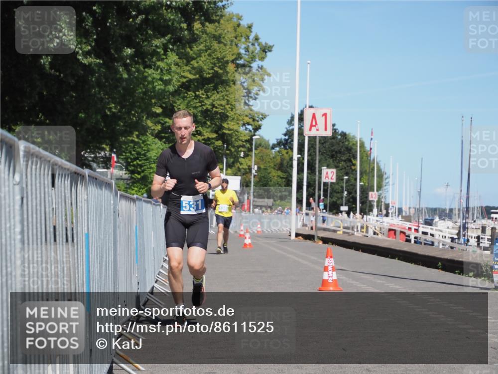 17.08.2025 - KN Förde Triathlon 2025 KatJ http://msf.ph/oto/8611525 17.08.2025 14:08:34 Laufen 523, 531 meine-sportfotos.de