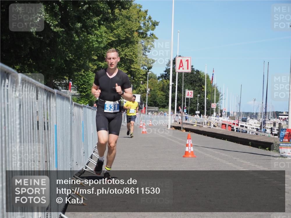 17.08.2025 - KN Förde Triathlon 2025 KatJ http://msf.ph/oto/8611530 17.08.2025 14:08:35 Laufen 523, 531 meine-sportfotos.de