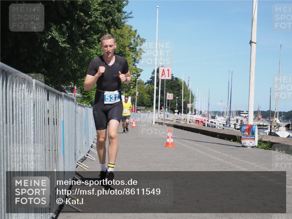 17.08.2025 - KN Förde Triathlon 2025 KatJ http://msf.ph/oto/8611549 17.08.2025 14:08:36 Laufen 531 meine-sportfotos.de