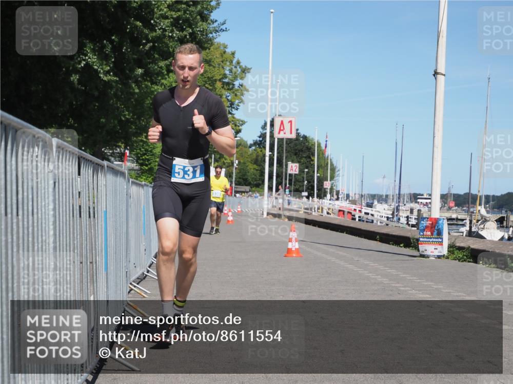 17.08.2025 - KN Förde Triathlon 2025 KatJ http://msf.ph/oto/8611554 17.08.2025 14:08:36 Laufen 531 meine-sportfotos.de