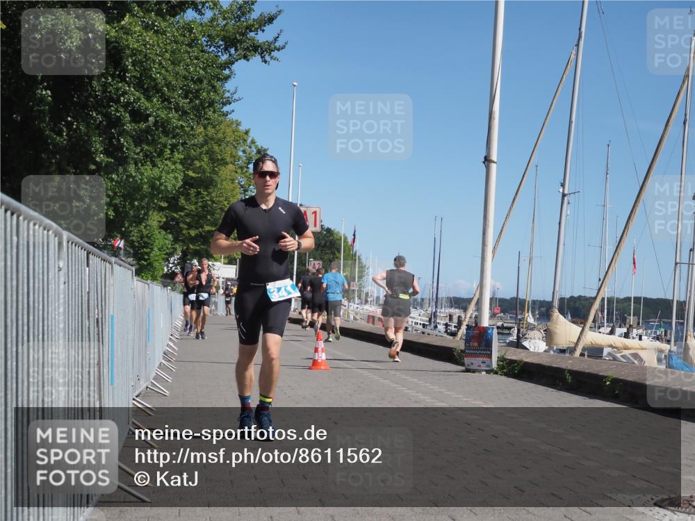 17.08.2025 - KN Förde Triathlon 2025 KatJ http://msf.ph/oto/8611562 17.08.2025 12:11:07 Laufen 327, 341, 617 meine-sportfotos.de