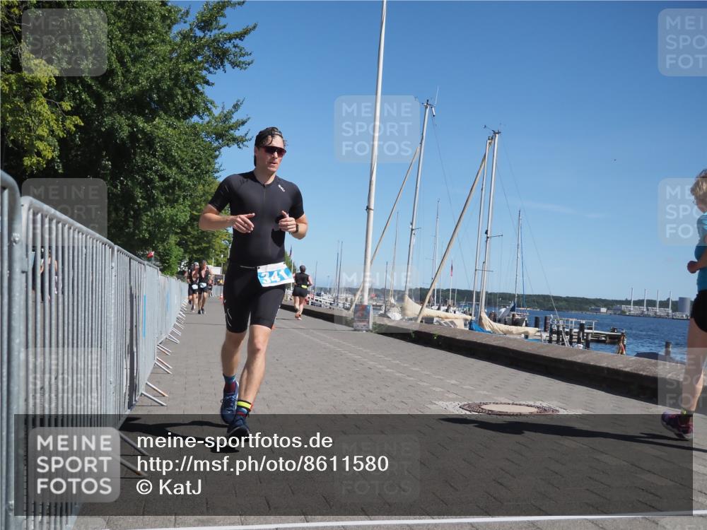 17.08.2025 - KN Förde Triathlon 2025 KatJ http://msf.ph/oto/8611580 17.08.2025 12:11:09 Laufen 327, 341, 622 meine-sportfotos.de