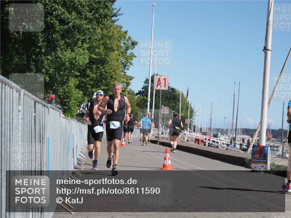 17.08.2025 - KN Förde Triathlon 2025 KatJ http://msf.ph/oto/8611590 17.08.2025 12:11:12 Laufen 327, 341, 622 meine-sportfotos.de