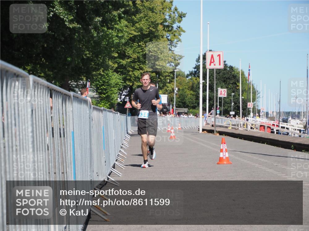17.08.2025 - KN Förde Triathlon 2025 KatJ http://msf.ph/oto/8611599 17.08.2025 14:09:56 Laufen 492, 534 meine-sportfotos.de