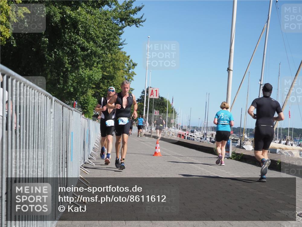 17.08.2025 - KN Förde Triathlon 2025 KatJ http://msf.ph/oto/8611612 17.08.2025 12:11:14 Laufen 327, 622 meine-sportfotos.de