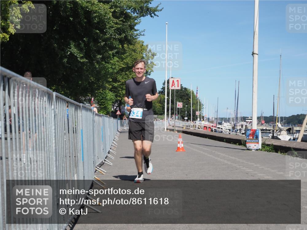 17.08.2025 - KN Förde Triathlon 2025 KatJ http://msf.ph/oto/8611618 17.08.2025 14:09:59 Laufen 492, 534 meine-sportfotos.de